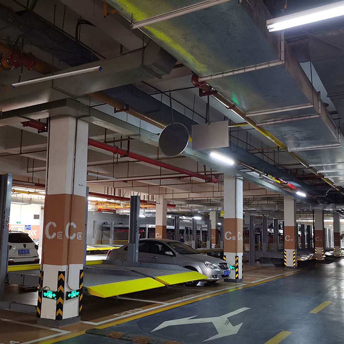 升降橫移式機(jī)械立體停車設(shè)備二手