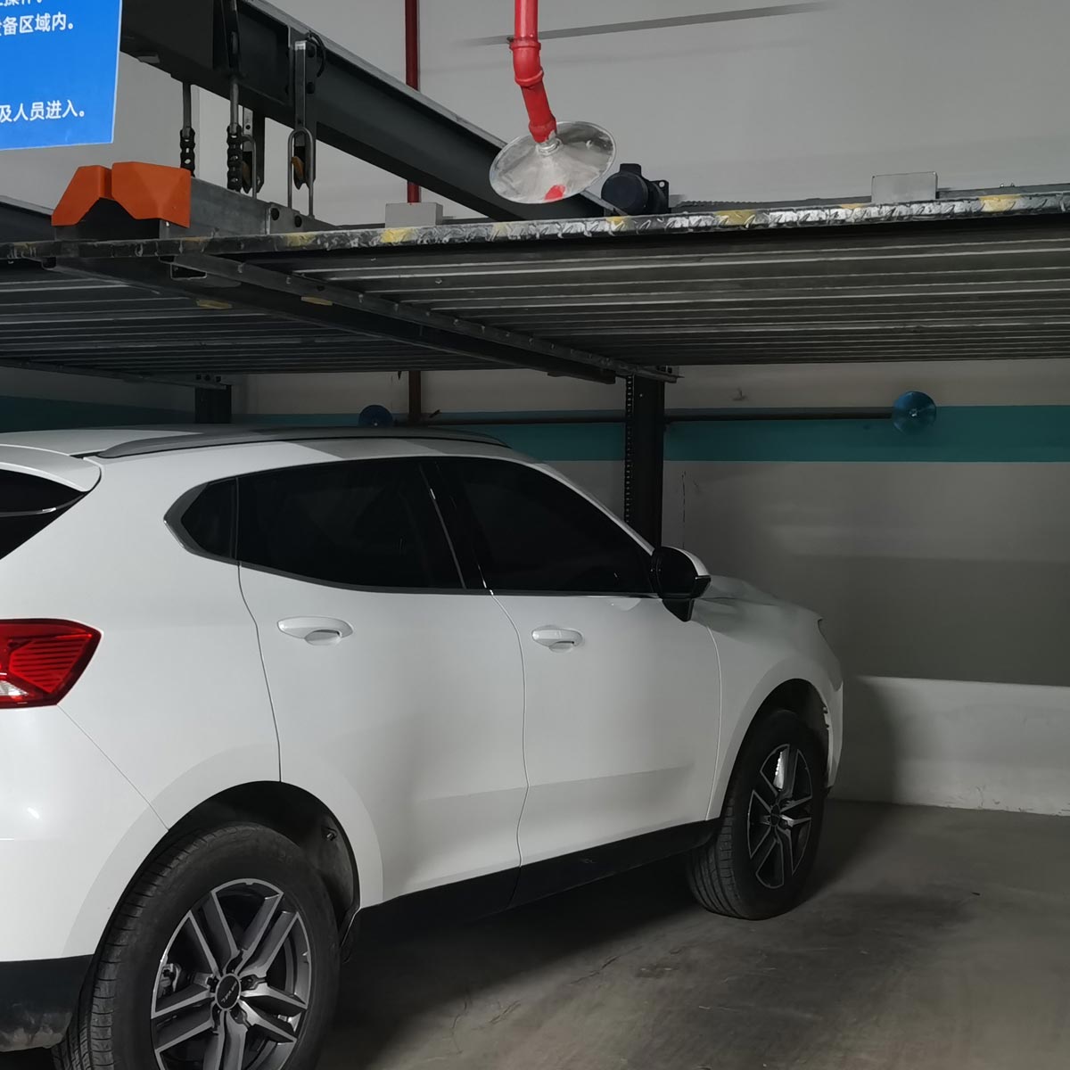 簡易升降機械停車設備過規劃四柱簡易升降式停車設備租賃經營